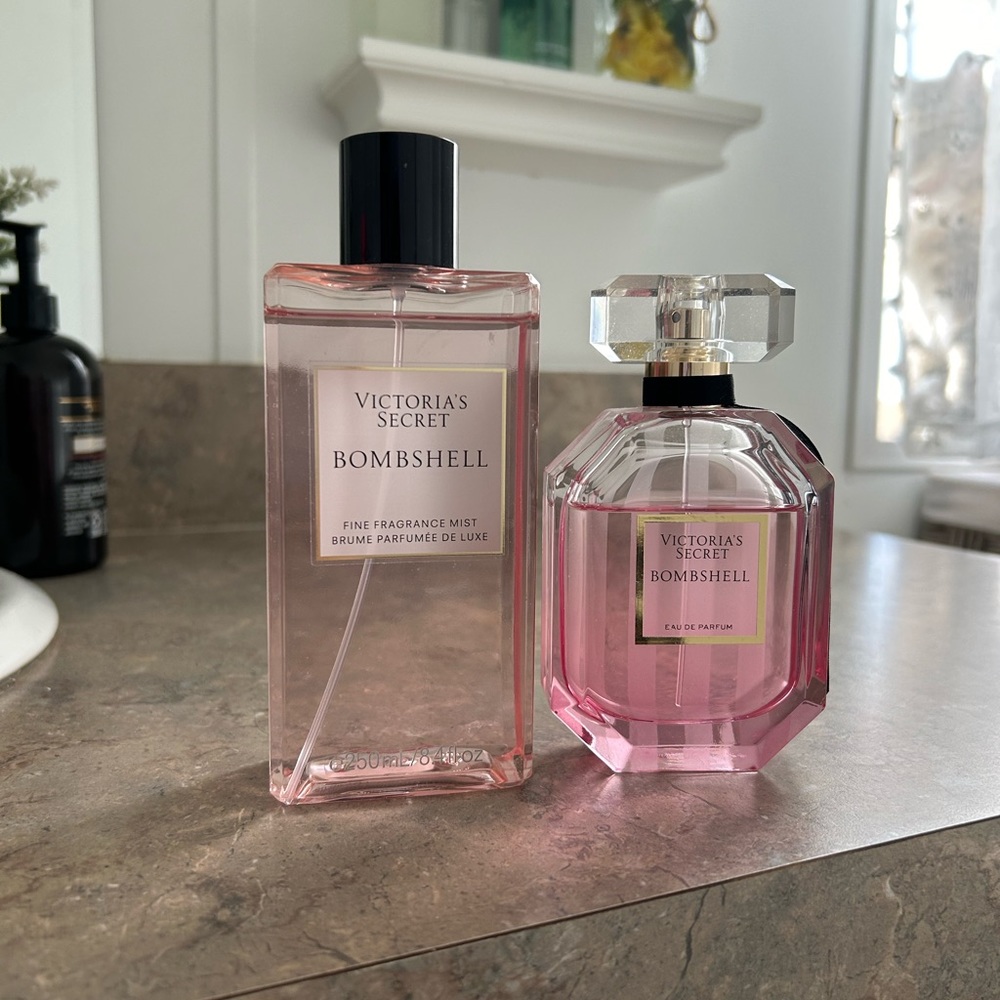 Victoria Secret Bombshell  Set